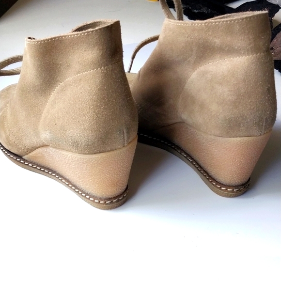 J Crew Tan Suede Wedge Ankle Bootie The MacAlister Size 8 - Picture 5 of 9